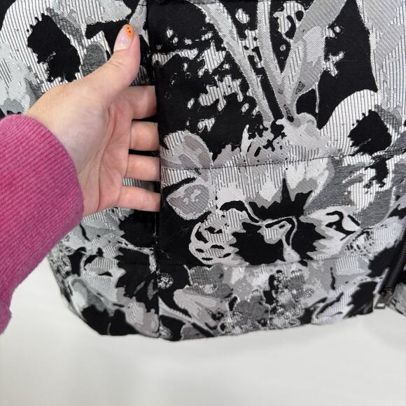 Chicos Sz XXL 4 Floral Applique Jacquard Puffer Vest Quilted Gorpcore Cabin Camp - Picture 6 of 9
